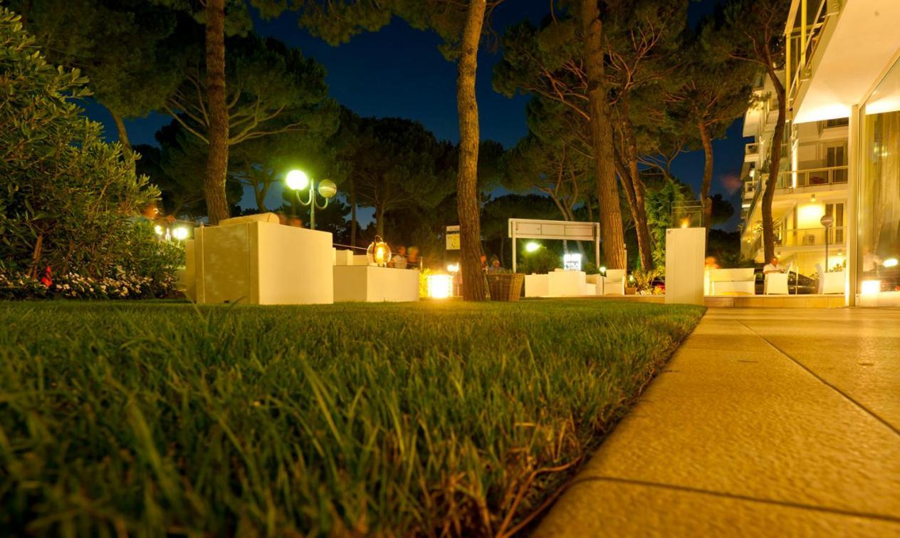 Hotel Kent Milano Marittima Extérieur photo