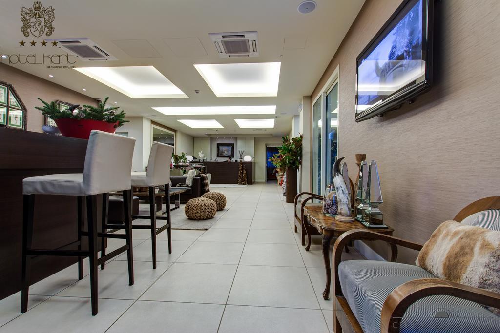 Hotel Kent Milano Marittima Extérieur photo