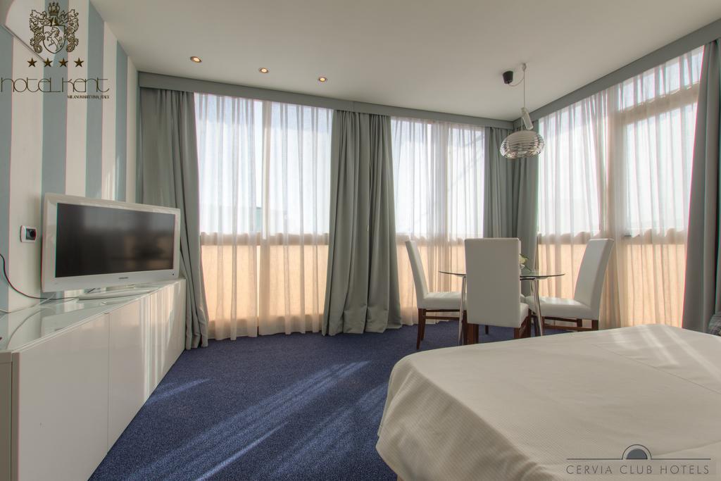 Hotel Kent Milano Marittima Extérieur photo