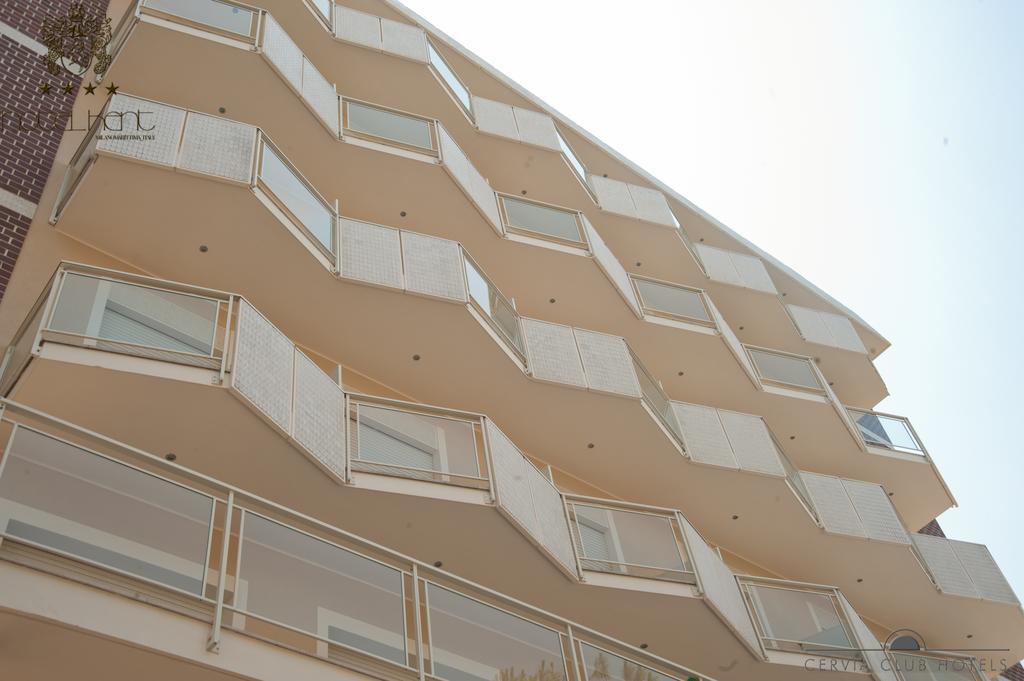 Hotel Kent Milano Marittima Extérieur photo