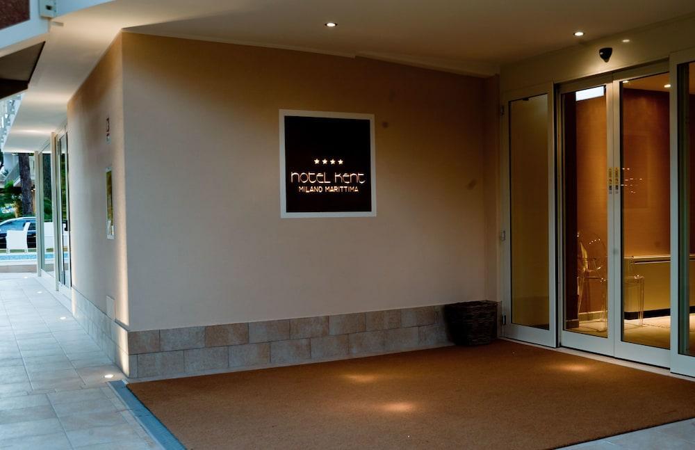 Hotel Kent Milano Marittima Extérieur photo