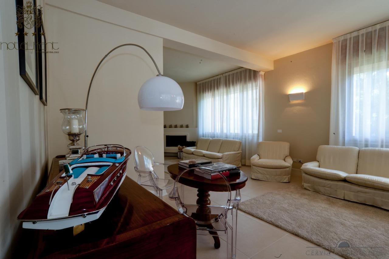 Hotel Kent Milano Marittima Extérieur photo